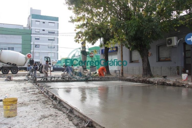Pavimentación y entubamiento de en los barrios Autonomía y El Molino de Ensenada Pavimentación y entubamiento de en los barrios Autonomía y El Molino de Ensenada