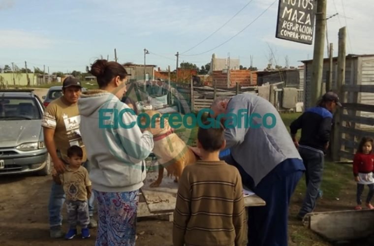 Se aplicaron 170 vacunas antirrábicas en El Carmen 04