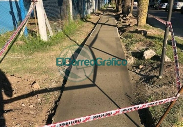 Se construyeron veredas en Barrio Universitario
