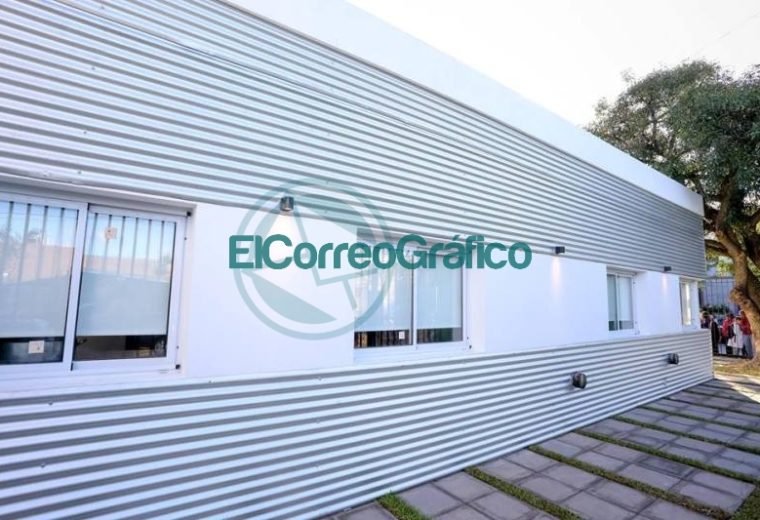 Secco inauguró el ciclo lectivo en el distrito de Ensenada 05