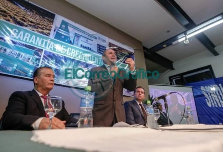 Secco se lanzó a su quinto mandato 09