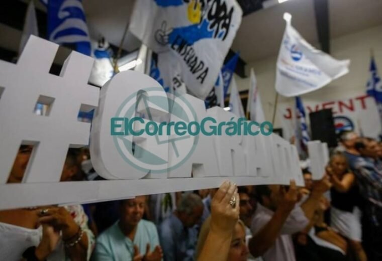 Secco se lanzó a su quinto mandato 11