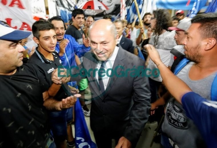 Secco se lanzó a su quinto mandato 4