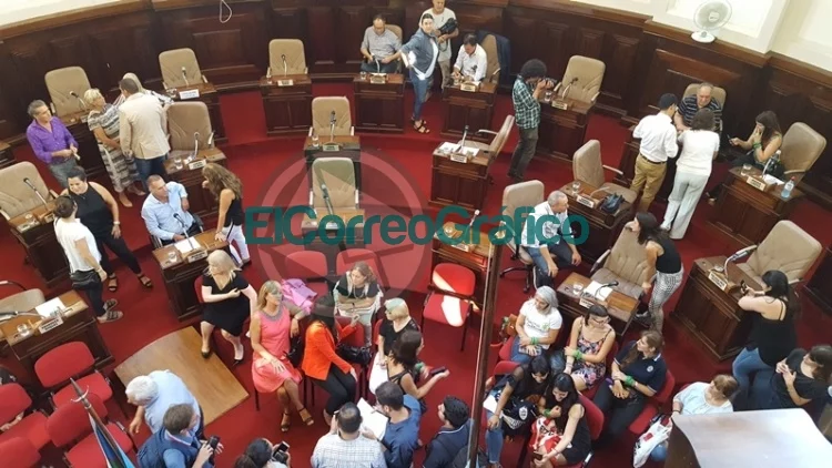 Sesión Especial Homenaje a Mujeres de cara al #8M en el Concejo Deliberante Platense