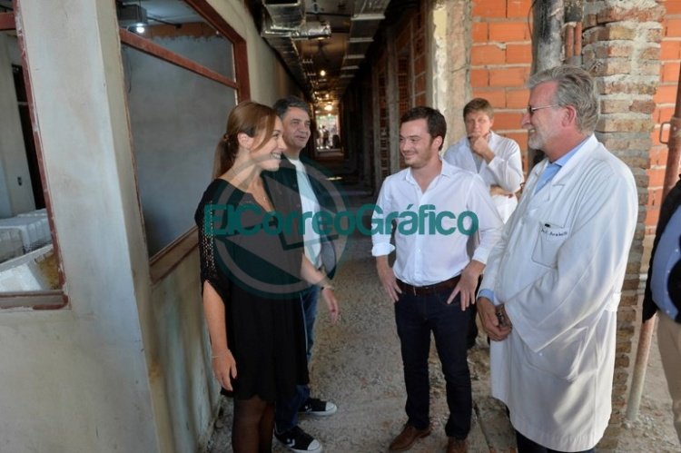 Vidal recorrió el Hospital Antonio Cetrángolo de Vicente López