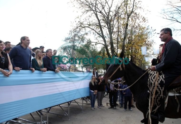 Con atractivos para toda la familia, Etcheverry celebró su 109° Aniversario 04