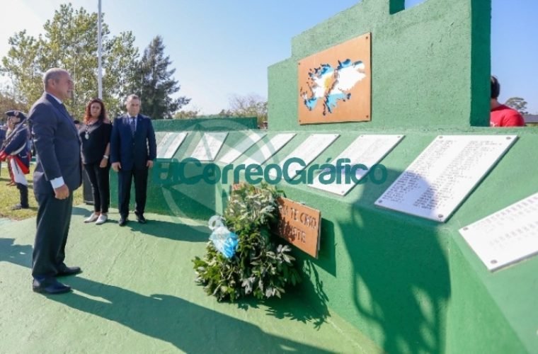 El patriotismo de Secco en Ensenada por la causa Malvinas 03