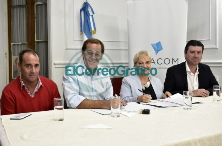 Entregarán más de 6.000 tablets a jubilados de La Plata 04