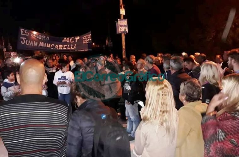 Mincarelli en la inauguración de una unidad básica afín a su precandidatura 14