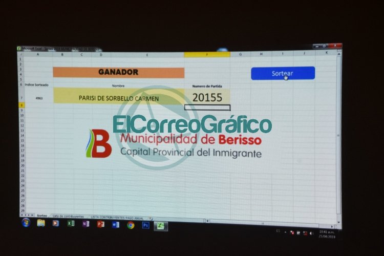 Se sorteó el Smart TV entre contribuyentes con pago anual de tasas en Berisso Se sorteó el Smart TV entre contribuyentes con pago anual de tasas en Berisso