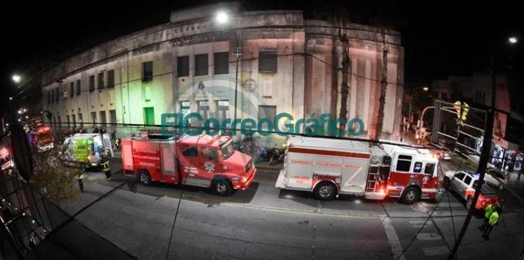 Simulacro nocturno con la participación de 600 personas en Berisso 1