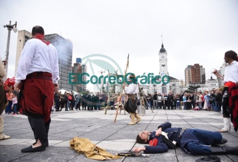 5 mil personas participaron del locro solidario a beneficio del Hospital San Martín 04