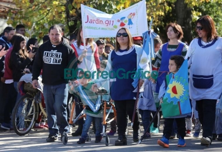 Con un gran desfile y un clima familiar, City Bell celebró su 105° aniversario Con un gran desfile y un clima familiar, City Bell celebró su 105° aniversario 3