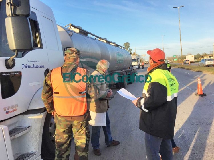 Controles bromatológicos en los accesos de La Plata
