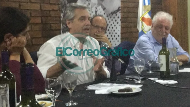 El Grupo Callao reunió en un asado a intelectuales y dirigentes políticos en el PJ Nacional