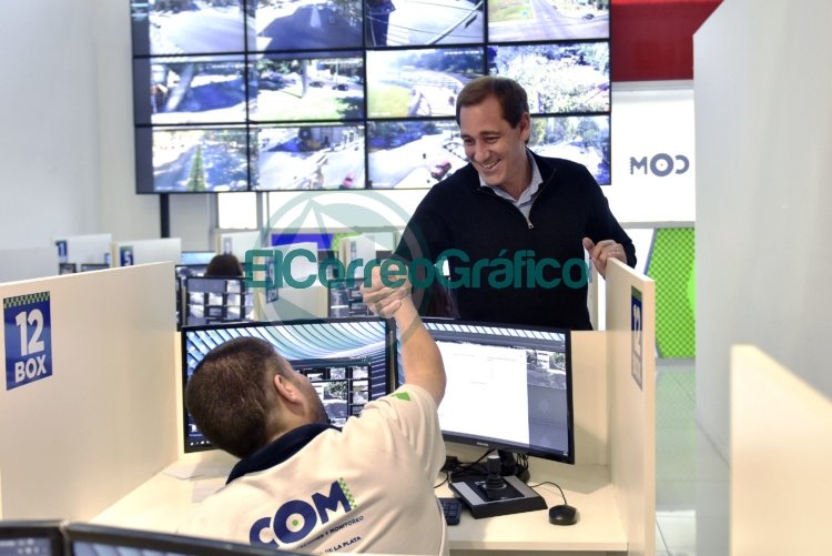 En el “Día del Trabajador”, Garro visitó el nuevo Centro de Monitoreo En el “Día del Trabajador”, Garro visitó el nuevo Centro de Monitoreo