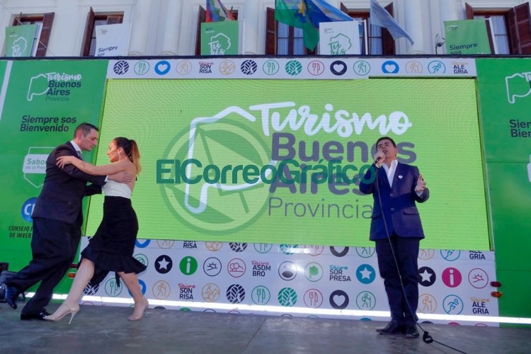 Llega a La Plata el Tráiler Turístico Itinerante de la Provincia