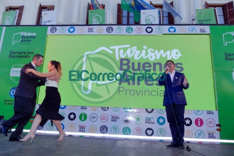Llega a La Plata el Tráiler Turístico Itinerante de la Provincia
