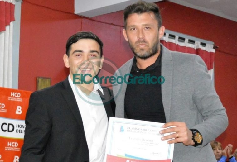 Reconocimientos a figuras del deporte, la cultura y a la labor social y educativa HCD Berisso 2