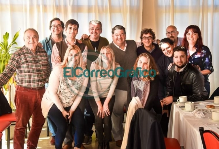 El intendente Jorge Nedela saludó a los periodistas en su Día 6