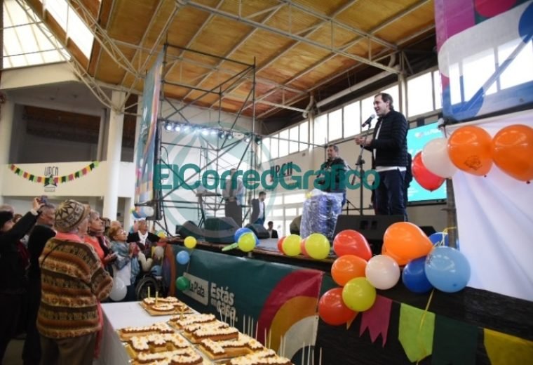 Garro celebró junto a más de tres mil jubilados el 26° aniversario del Consejo de la Tercera Edad 5