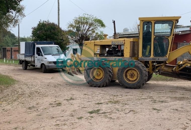 Mejoramiento de calles de tierra en Berisso 3