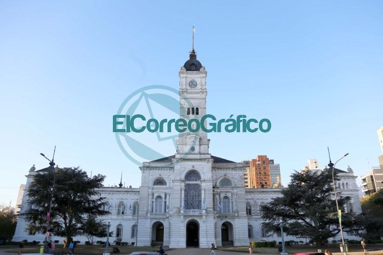 Servicios en La Plata durante los feriados del 17 y 20 de junio
