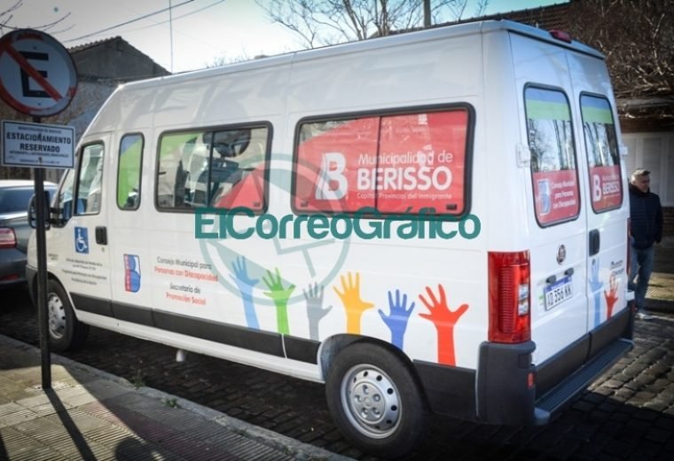 Adquisición de una combi para transportar personas con movilidad reducida en Berisso 1