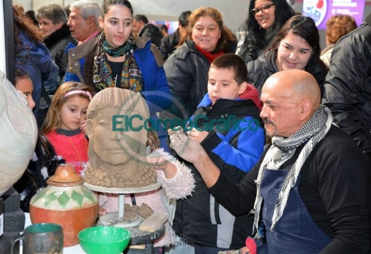 Con gran éxito cerró a XVI Fiesta del Vino de la Costa de Berisso 10