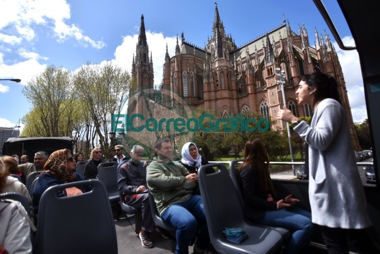 En La Plata crearán el primer registro de guías de la ciudad