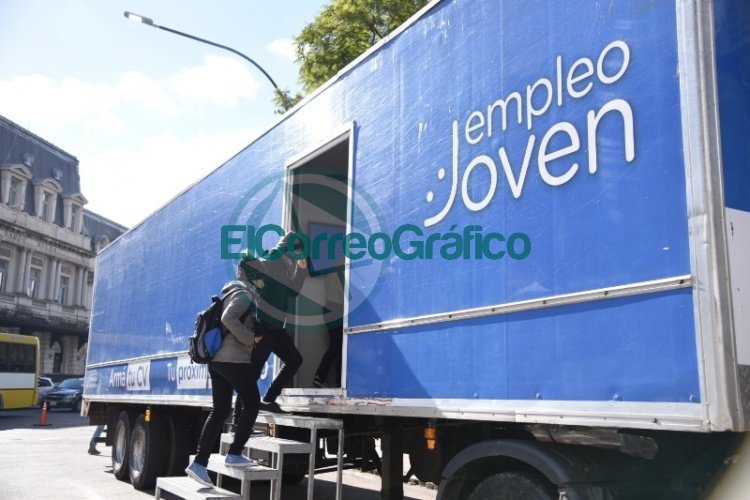 Jornada de asesoramiento a jóvenes para fomentar la inserción laboral en La Plata Jornada de asesoramiento a jóvenes para fomentar la inserción laboral en La Plata