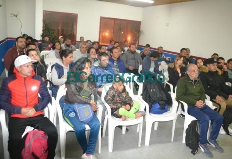 Luís Alberto Canay disertó en el Curso de Director Técnico Infanto-Juvenil 02