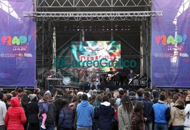 Más de 40 mil personas participaron de FLAP! en Plaza Malvinas 06