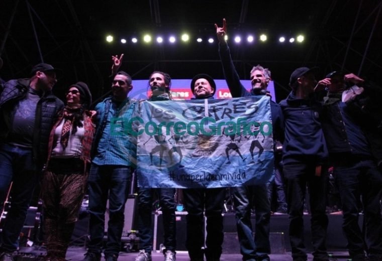 Más de 40 mil personas participaron de FLAP! en Plaza Malvinas 11