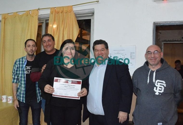 Nedela participó de la entrega de diplomas y recorrió las instalaciones de la Asociación Civil “Tomar Conciencia” 7