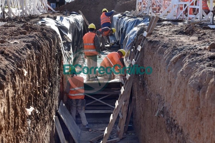 Se realiza obra hidráulica en el Cementerio platense que permitirá mejorar la red de desagües