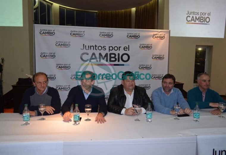 ‘Juntos por el Cambio’ presentó a sus candidatos de la Región Capital 02