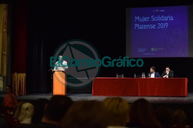 En La Plata se reconoció la labor solidaria de 84 mujeres de la ciudad