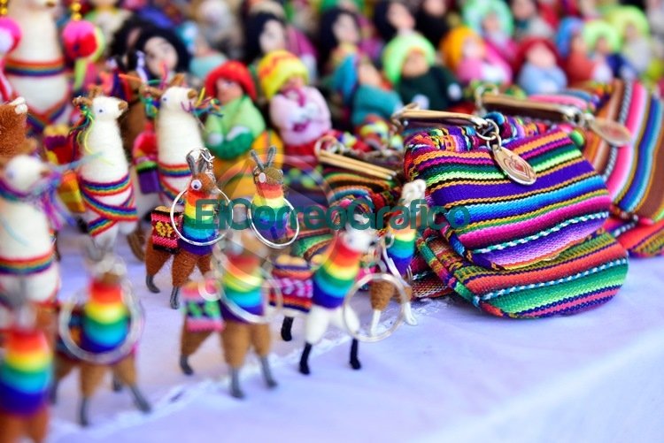 La Plata celebró los 194 Aniversario de la Independencia de Bolivia
