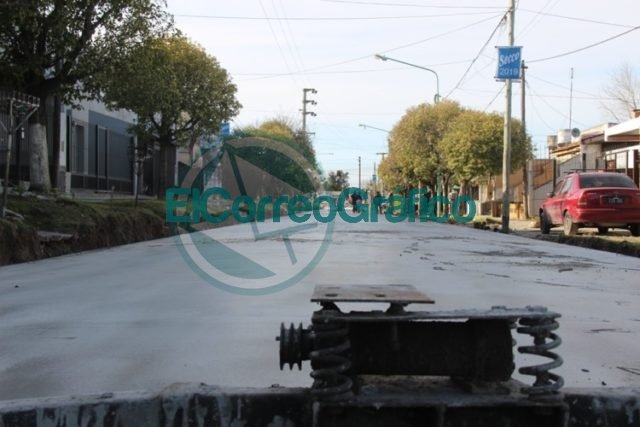 Pavimentación "con fondos propios" en Ensenada