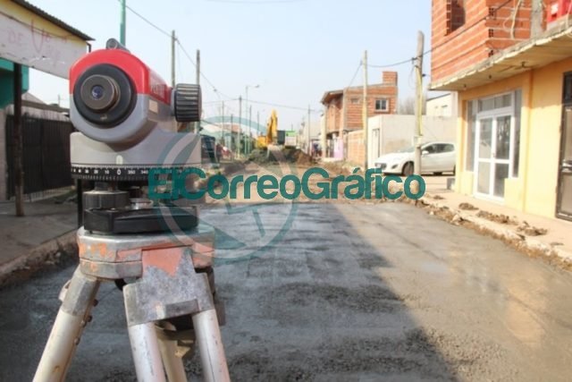 Pavimentación "con fondos propios" en Ensenada
