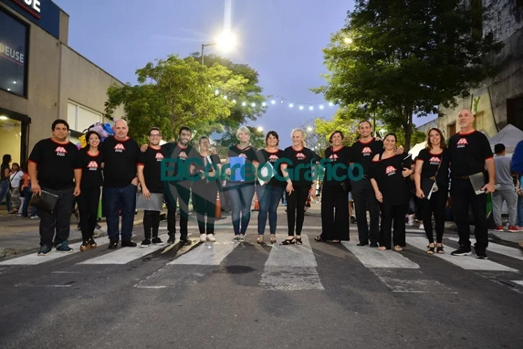 Se presenta el “Festival Coros por el universo” en el Paseo del Bosque