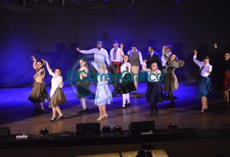 Teatro Municipal Cine Victoria volvió a abrir sus puertas 06