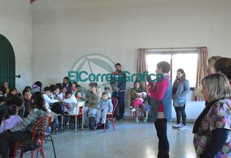 “Sonrisas Responsables” trabajó en la Escuela Nª 4 de Barrio Obrero 4