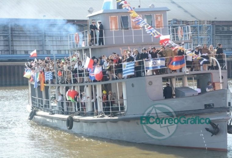 Desembarco Simbólico de Inmigrantes 2019 Berisso 02