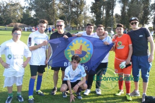 Lucas Márquez ganó la medalla de Oro de los Juegos Bonaerenses en Canto