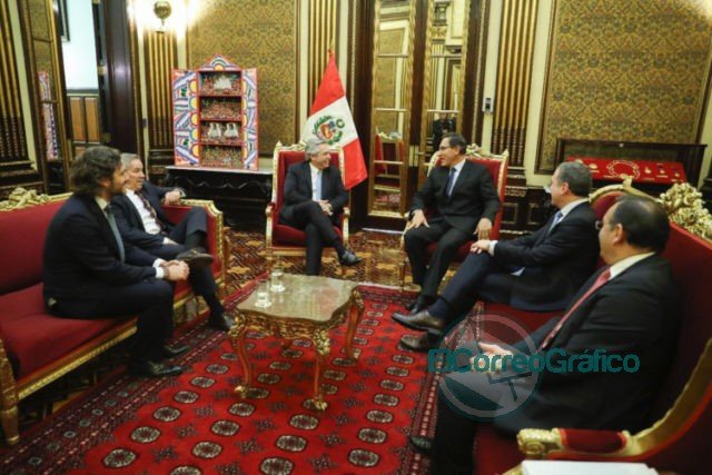 Alberto Fernández se reunió con Evo Morales en Bolivia y en Perú con Martín Vizcarra Alberto Fernández se reunió con Evo Morales en Bolivia y en Perú con Martín Vizcarra