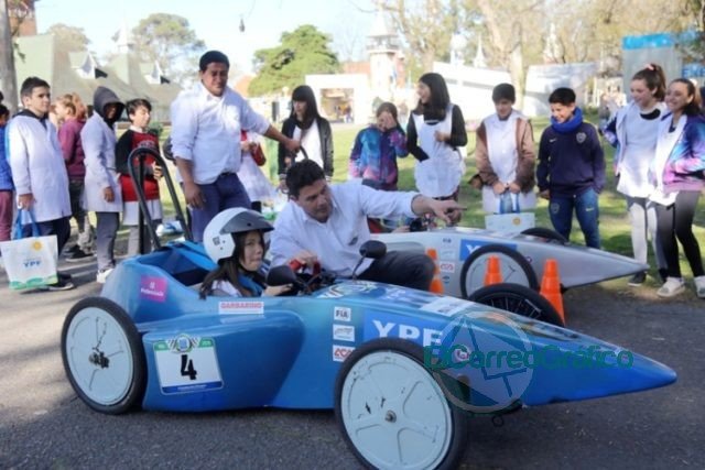 Miles de jóvenes platenses participaron de una innovadora Feria de Ciencia y Tecnología en la República de los Niños
