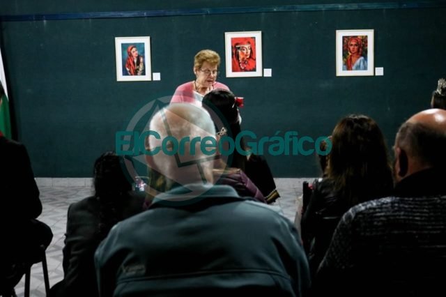 Presentación de libros de Ana María Mitcoff y muestra plástica búlgara en Casa de Cultura de Berisso