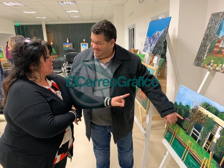 Muestra de arte en el Centro Cultural de El Carmen Muestra de arte en el Centro Cultural de El Carmen